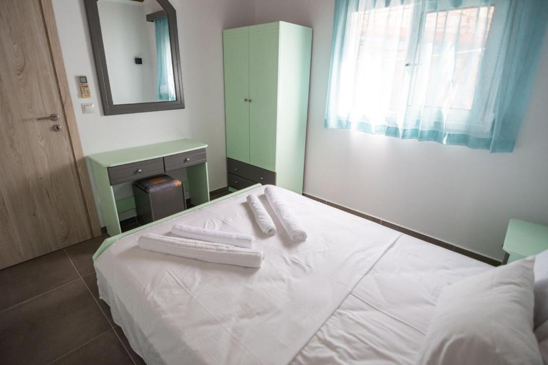Olive Tree Villa Лигия Экстерьер фото